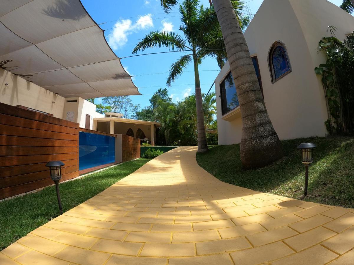 Azcapri Villa Boutique & Spa Cancún Esterno foto