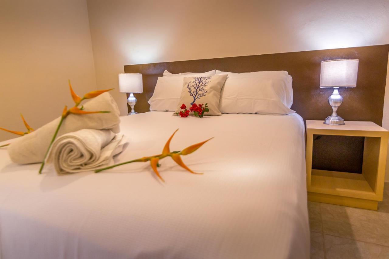 Azcapri Villa Boutique & Spa Cancún Esterno foto